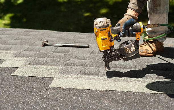 Fast & Reliable Emergency Roof Repairs in Naugatuck, CT